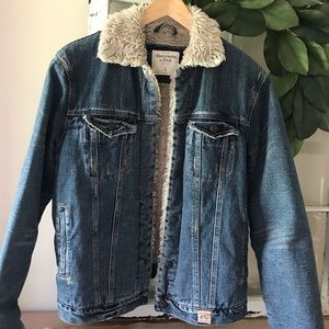 Men’s Abercrombie & Fitch Denim Jacket Size Large